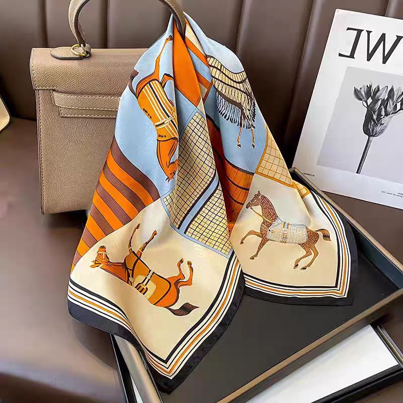 Foulard carré de luxe 100% soi - Women'S Bags Holiday avis et prix